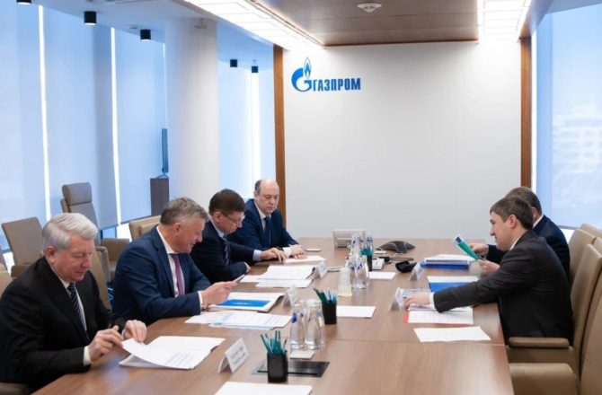 Губернатор Дмитрий Махонин и глава «Газпром межрегионгаз» Сергей Густов обсудили газификацию Прикамья